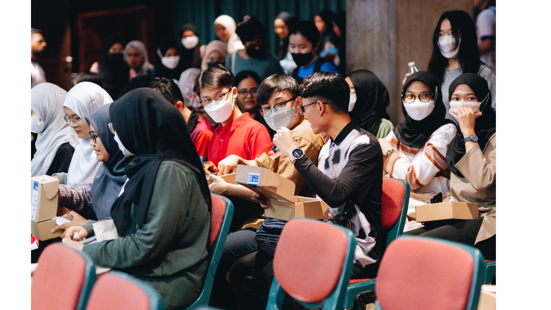 Back of Reach 100K+ Students